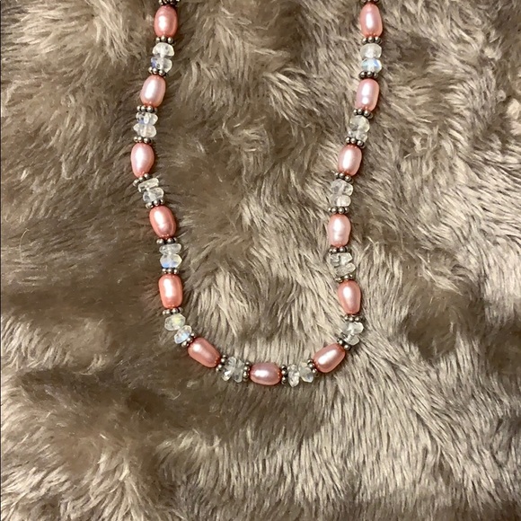 Handmade necklace and earrings set - Picture 3 of 7